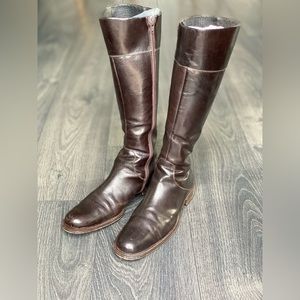 Dark brown leather boots size 39.5